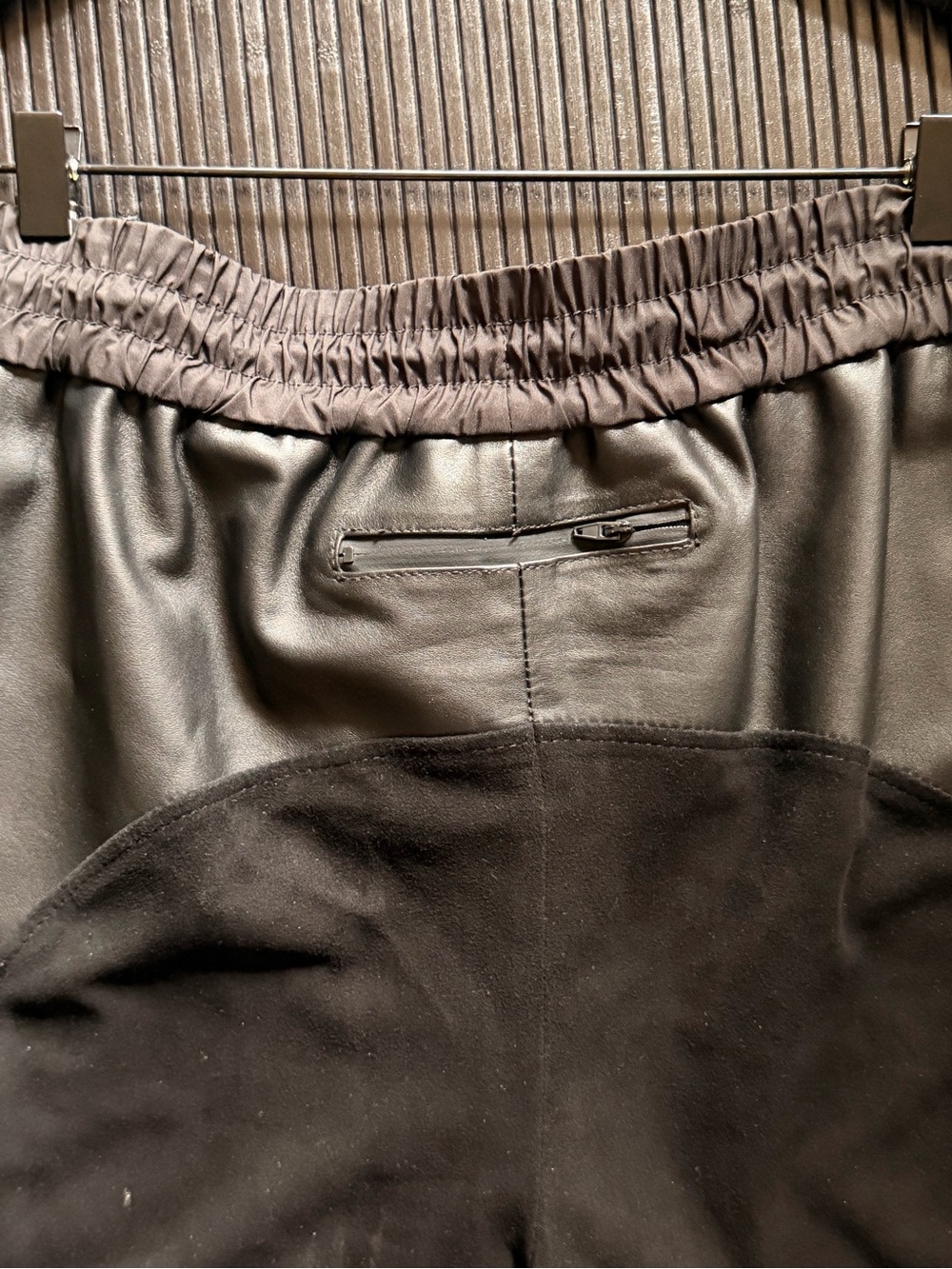 Alexander Wang Black Two-Tone Athletic Shorts - Picture 6 of 7